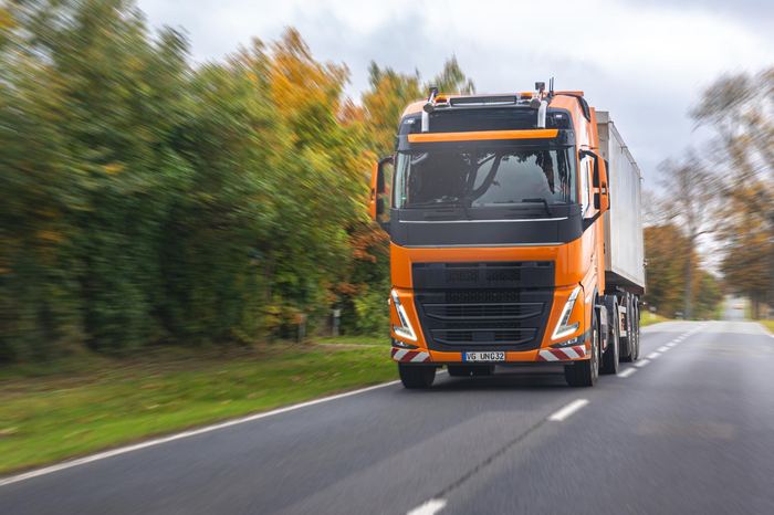 Commercial vehicles and trucks